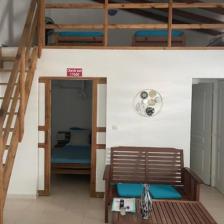 Bungalows Malueva 1 Chambre Et 1 Mezzanine A 5Min De La Plage De La Caravelle Сент-Анн Экстерьер фото