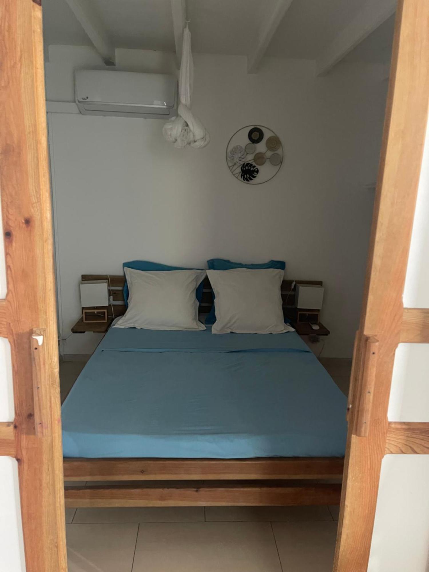 Bungalows Malueva 1 Chambre Et 1 Mezzanine A 5Min De La Plage De La Caravelle Сент-Анн Экстерьер фото