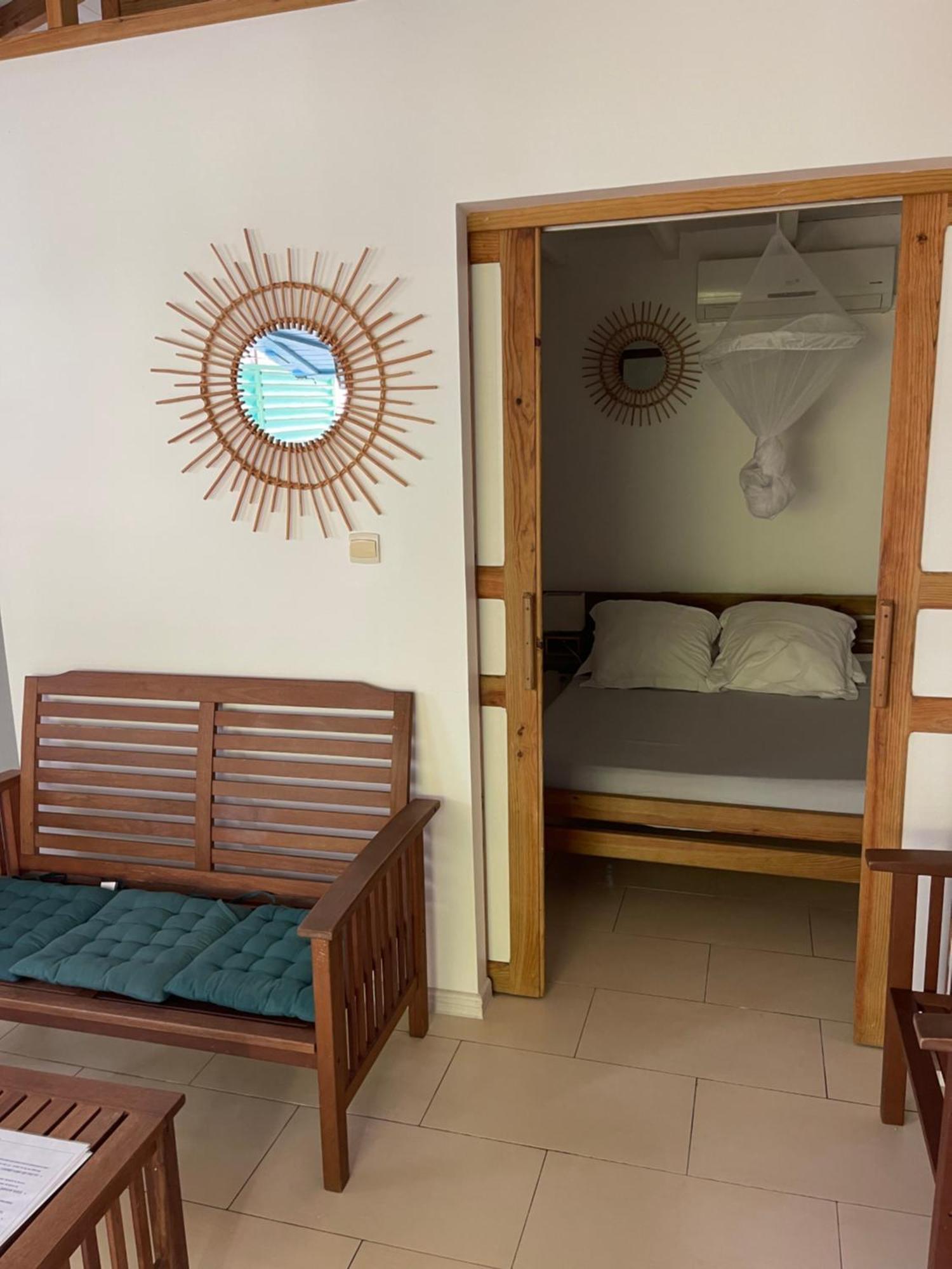 Bungalows Malueva 1 Chambre Et 1 Mezzanine A 5Min De La Plage De La Caravelle Сент-Анн Экстерьер фото